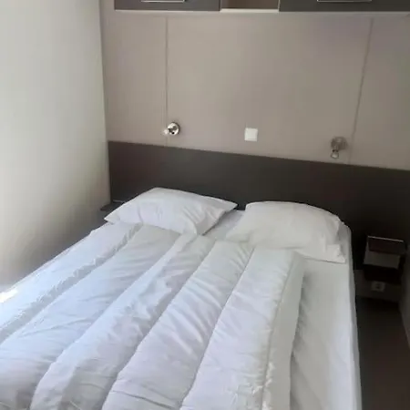 Mobil-home Fo 30 A - La Carabasse - Siblu Avec Piscine Holiday home