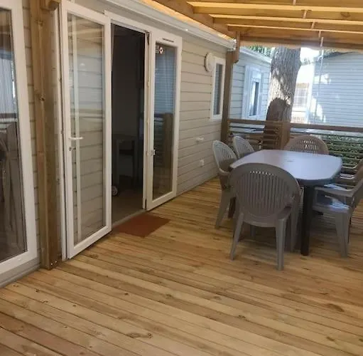 Casa vacanze Mobil-home Fo 30 à - La Carabasse - Siblu Avec Piscine Vias
